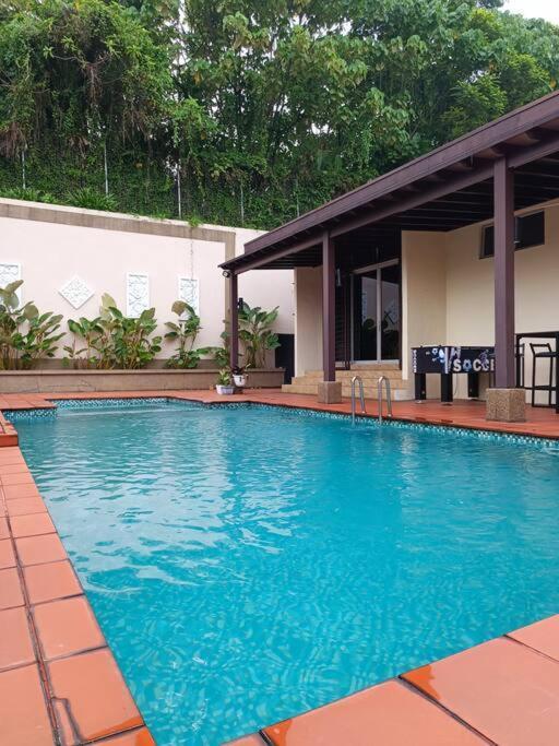 Kl Secret Karaoke Private Pool Villa Ampang  Zewnętrze zdjęcie